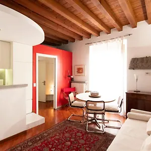  Appartamento Brera Anfiteatro Italia