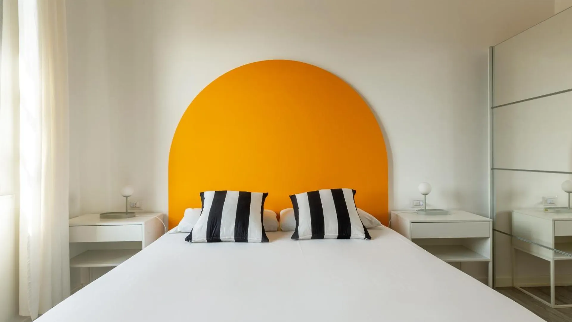 ** Guest house Spacebility City - Self Check-In Cagliari Italy