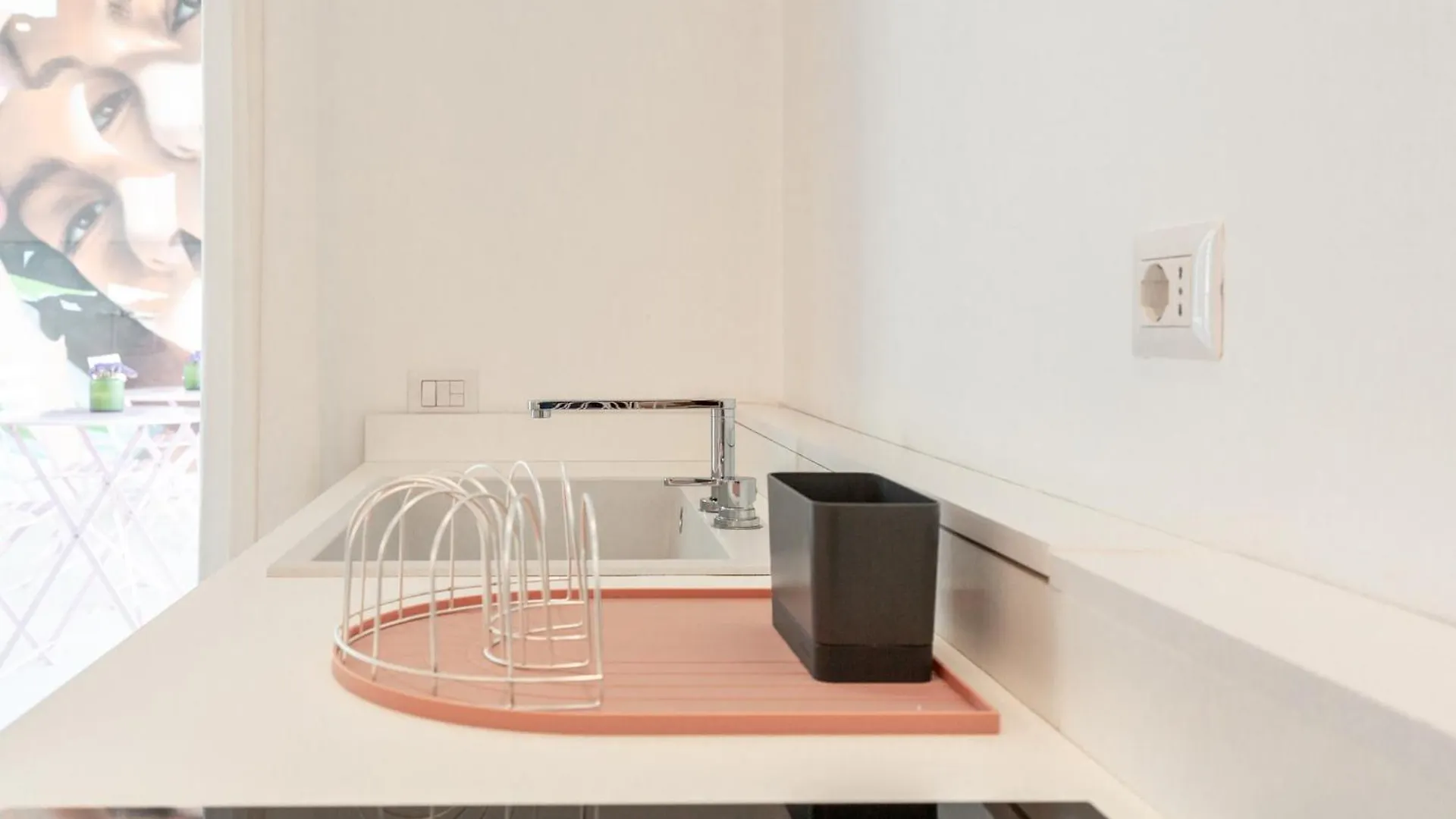 Spacebility City - Self Check-In Cagliari Italy