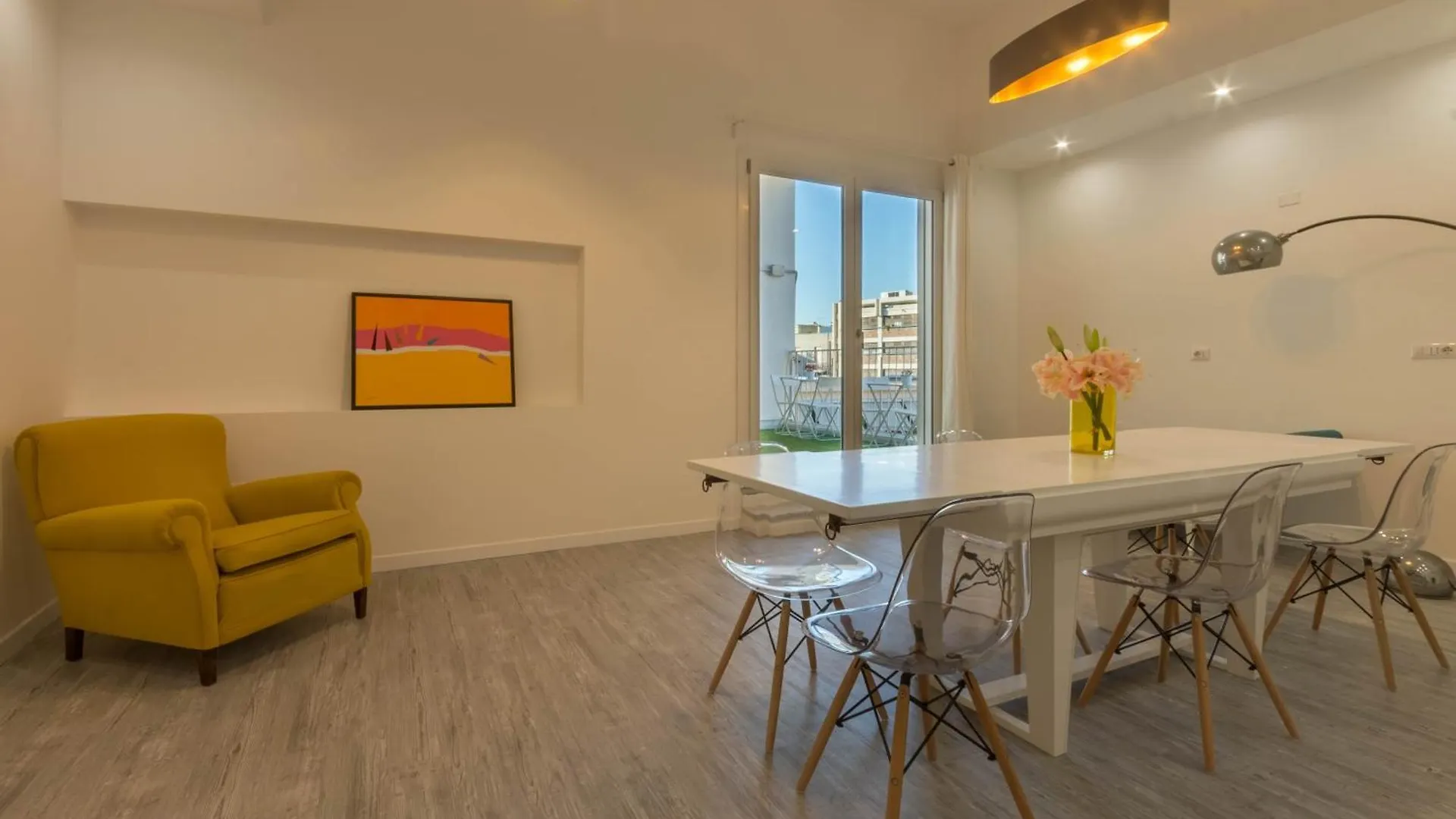 Spacebility City - Self Check-In Cagliari Italy